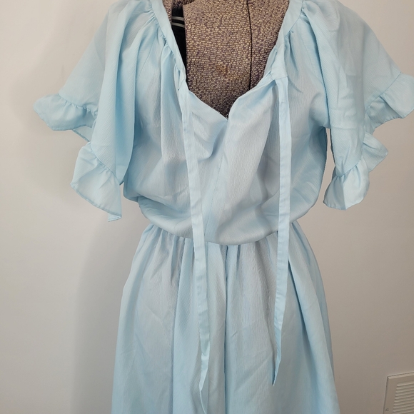Light Blue Women’s Ruffled Midi Dress - Picture 6 of 11